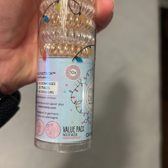 NEW! Holiday Candy Cane by Invisibobble - Picture 3 of 3